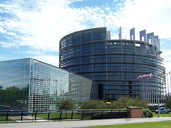 Европарламент одобрил непризнание загранпаспортов, выданных в новых субъектах РФ